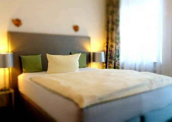 فندق Drahthammer Schloessl آمبرغ